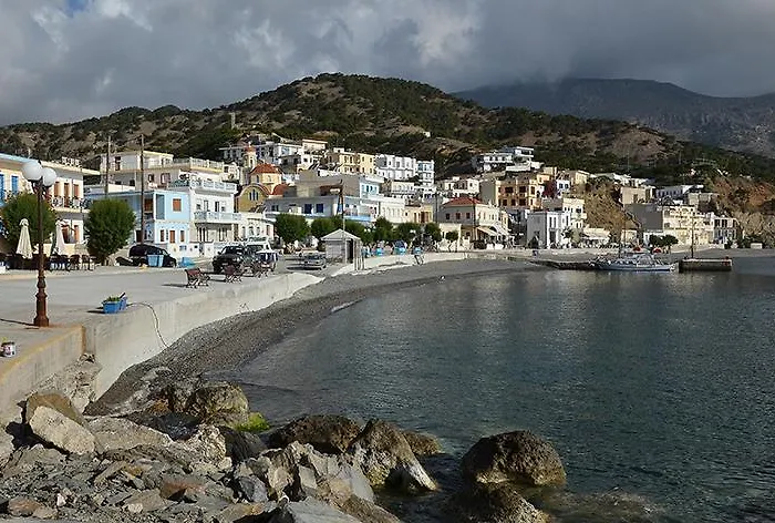 Maistrali شقة Diafánion